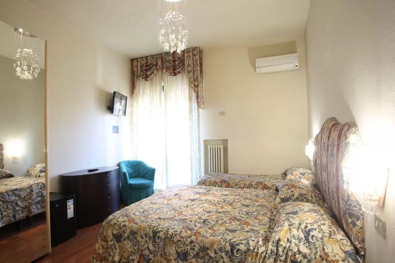 Hotel Nuovo Savi Montecatini Terme Extérieur photo